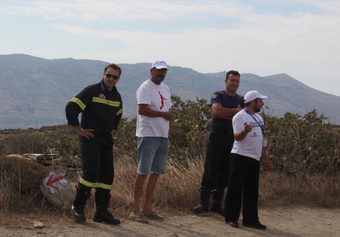 1st-andros-trail-race-vanglouk-androsfilm-2-oct-2016-3